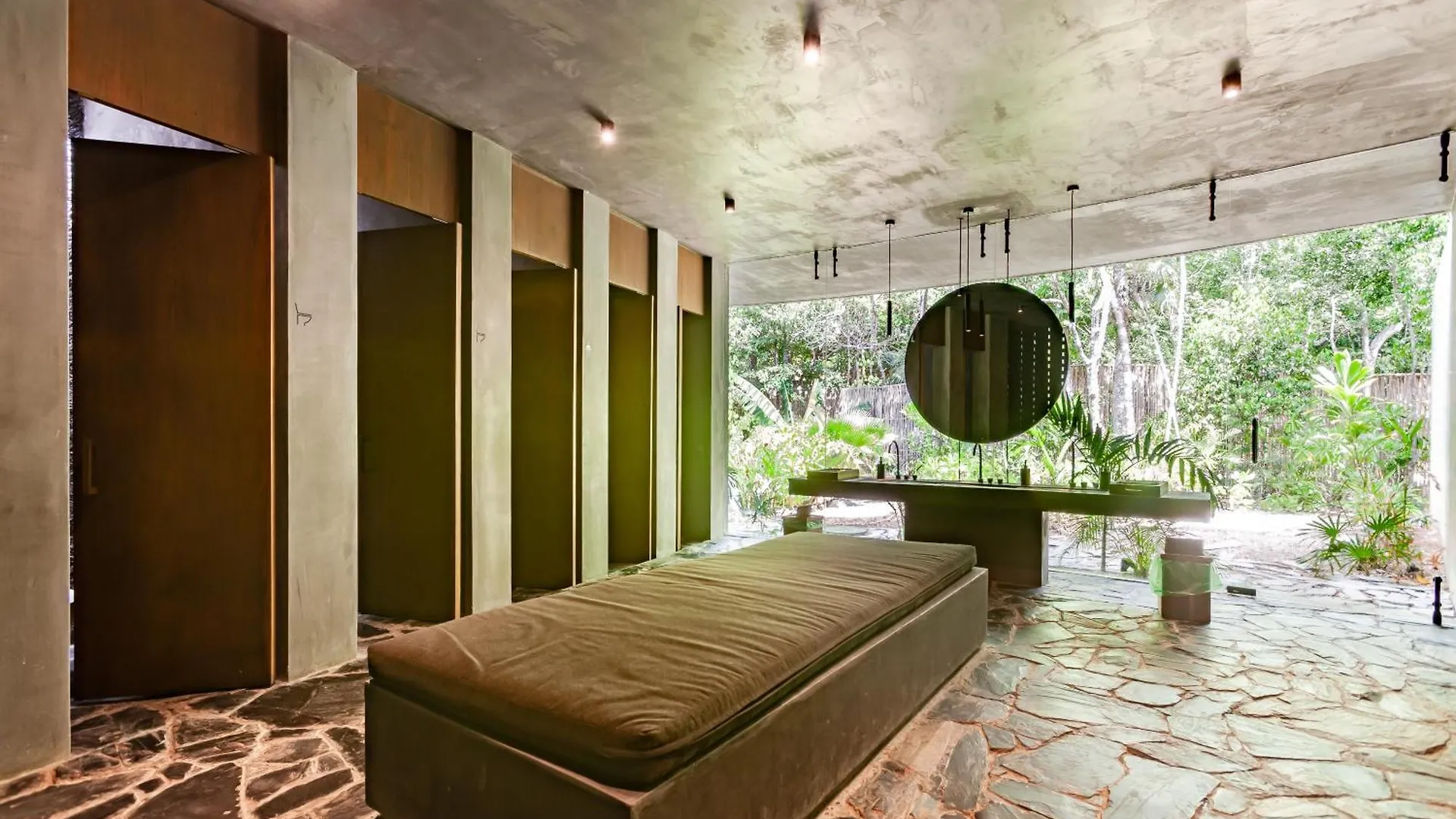 Luxe Jungle Apt 10Min To Beach Hot Tub King Tulum 0*,  Mexico